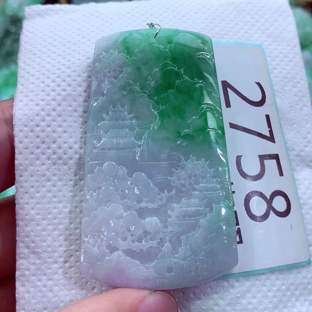 吊坠(不含链)未镶嵌翡翠