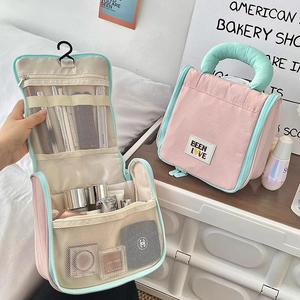 可悬挂化妆包新款女大容量便携可爱手提收纳包旅行出差挂钩洗漱包