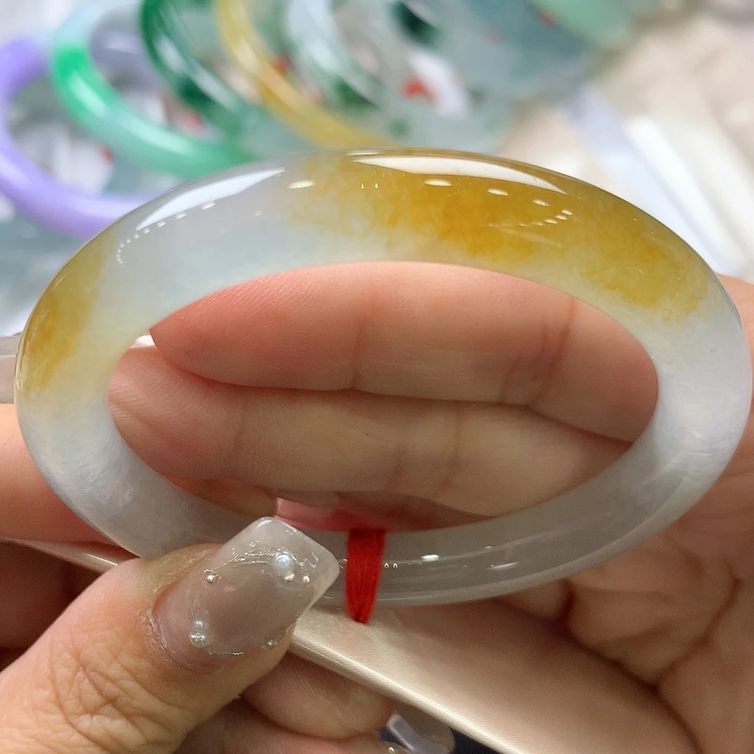 翡翠未镶嵌手镯51.7圆条