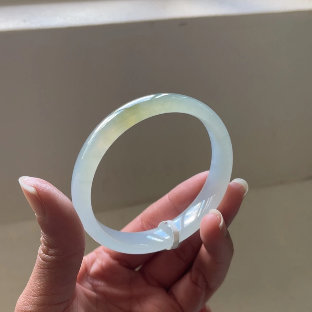 @***儿翡翠未镶嵌手镯57.7圈三天鉴赏期