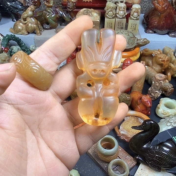 和田玉未镶嵌挂件