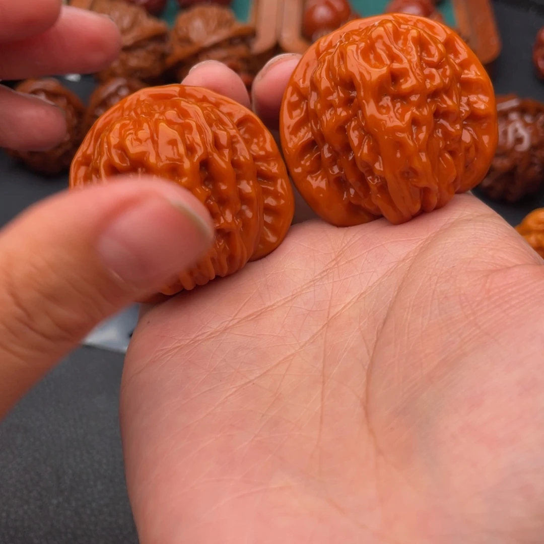 时***埃文玩核桃把件四座楼