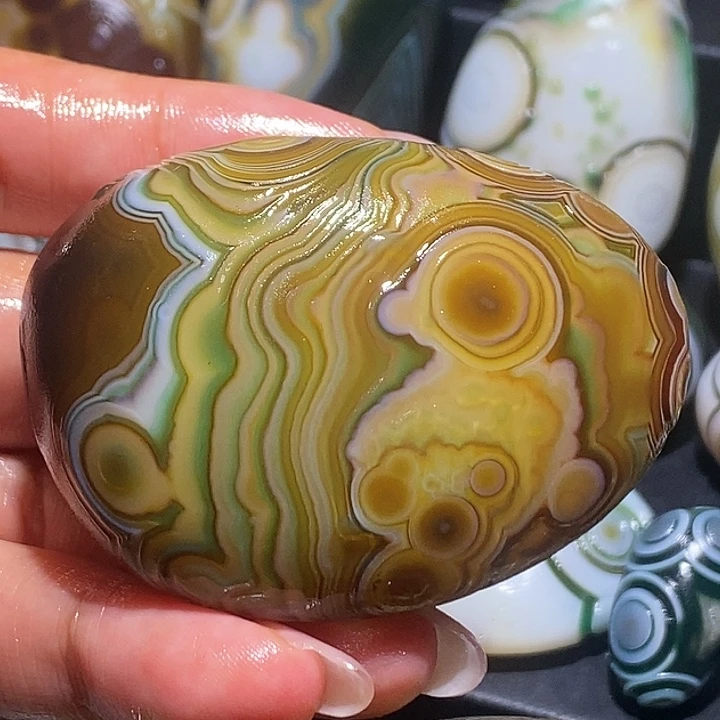 玛瑙/玉髓未镶嵌珠宝奇石15