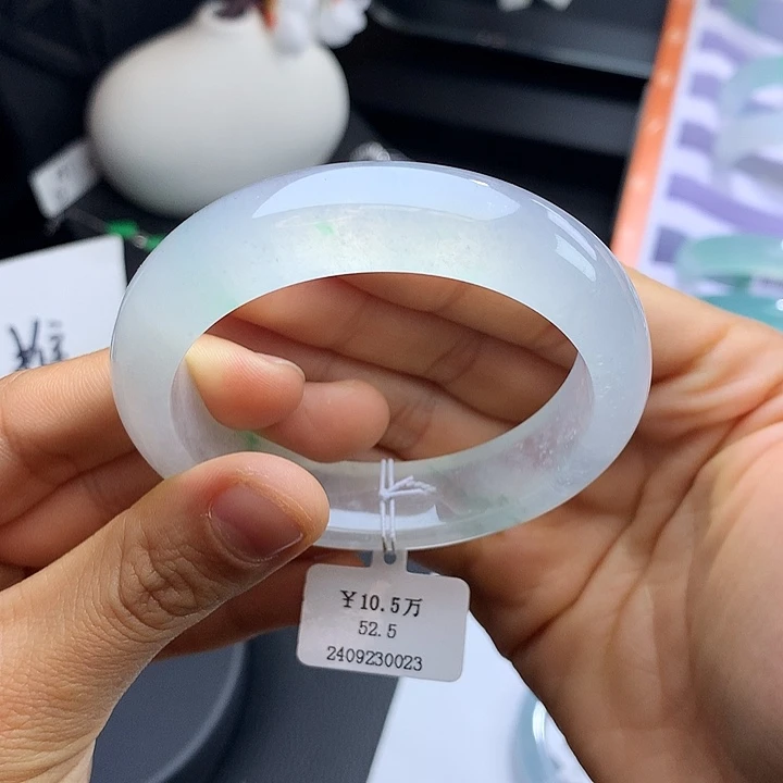 未镶嵌手镯翡翠53金丝绿正圈