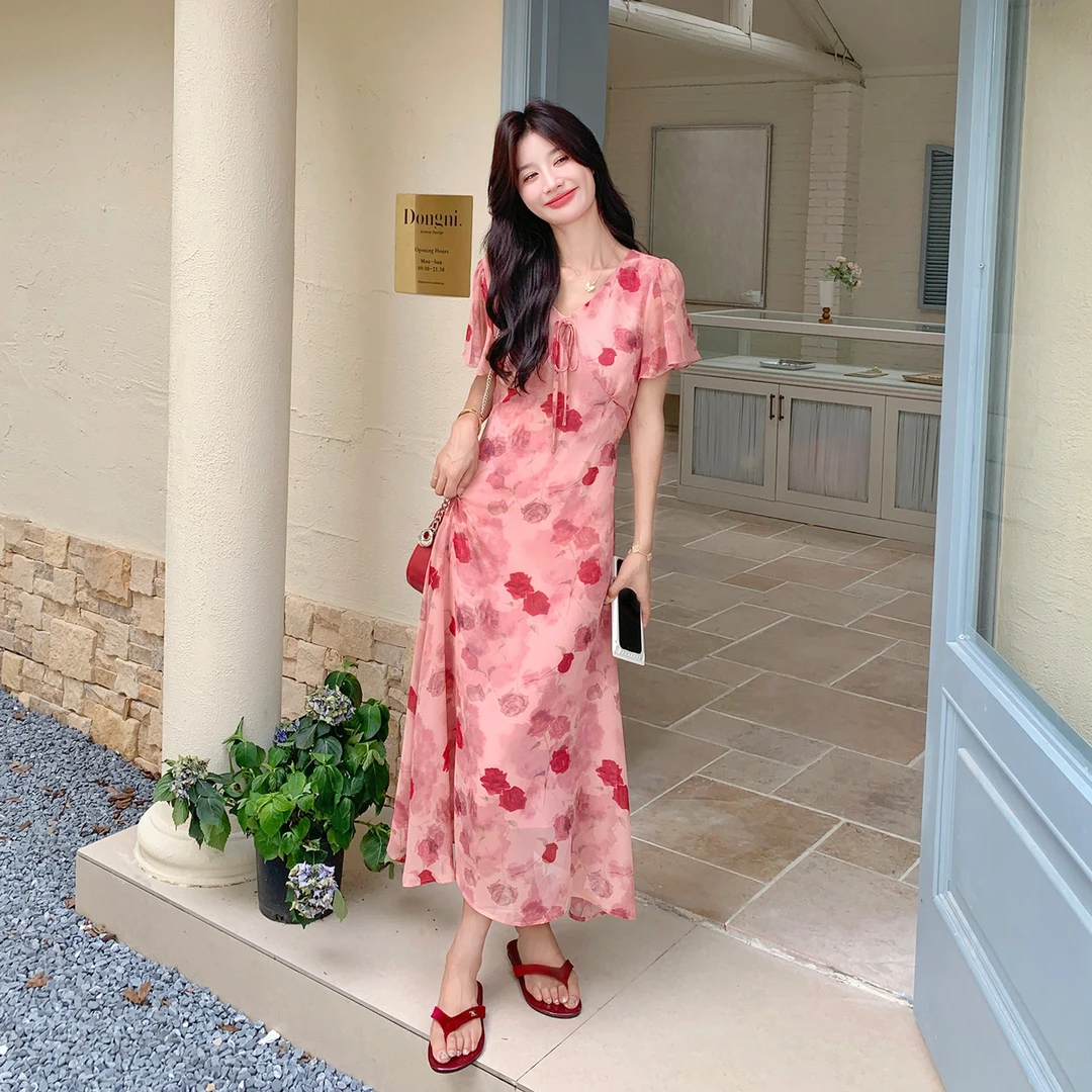 粉色浪漫莫奈花园风连衣裙女夏2025新款法式绝美巨好看碎花雪纺裙