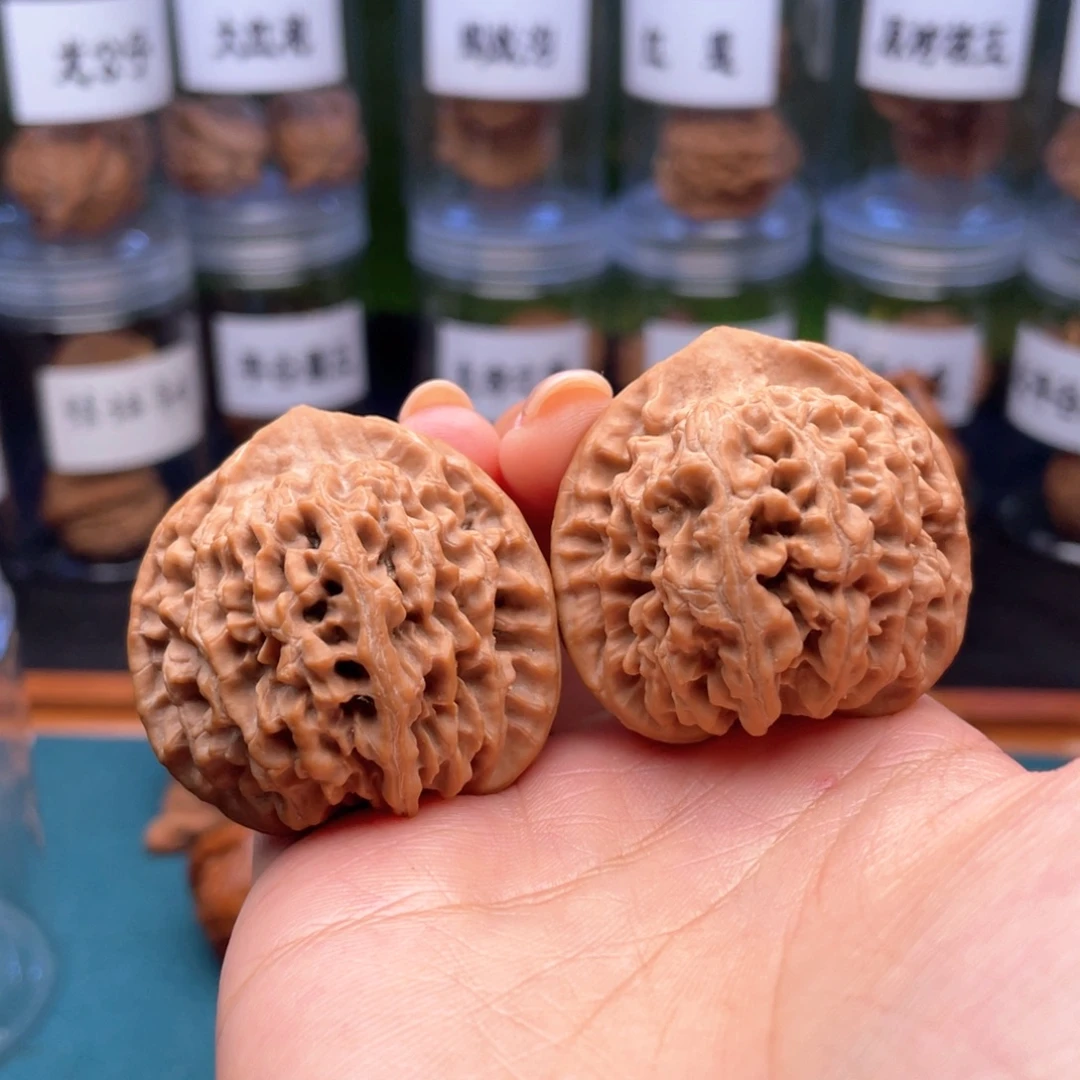 吊坠桃核41尺全品独家玉涧