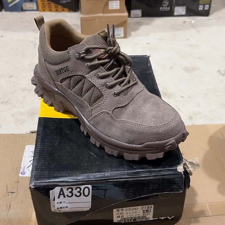 编码330号。44码防砸防刺劳保鞋。