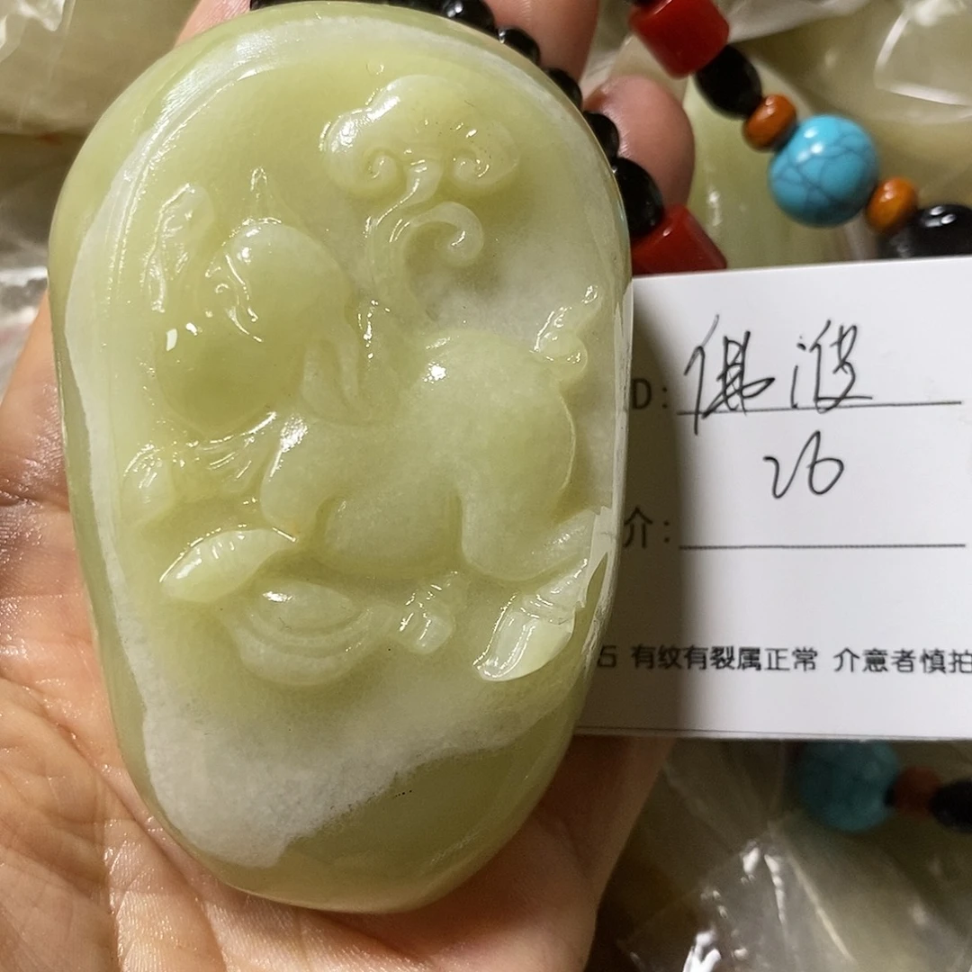 石材佛***人古青石手把件