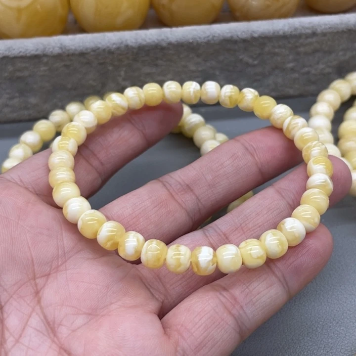 琥珀未镶嵌裸石蜜蜡