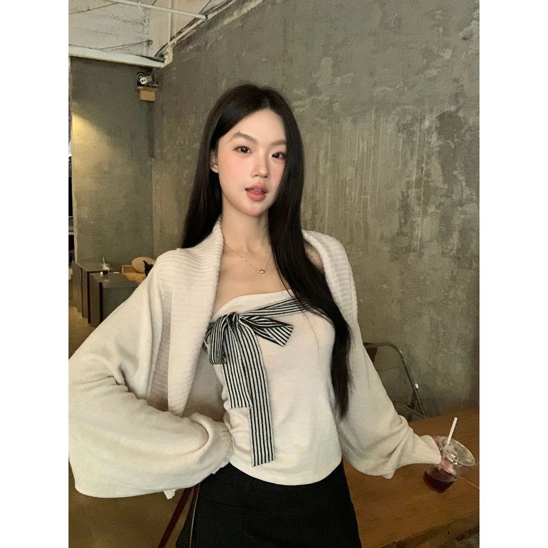 【半岛铁盒背心】秋季小众纯欲辣妹蝴蝶结系带条纹背心HC-25072