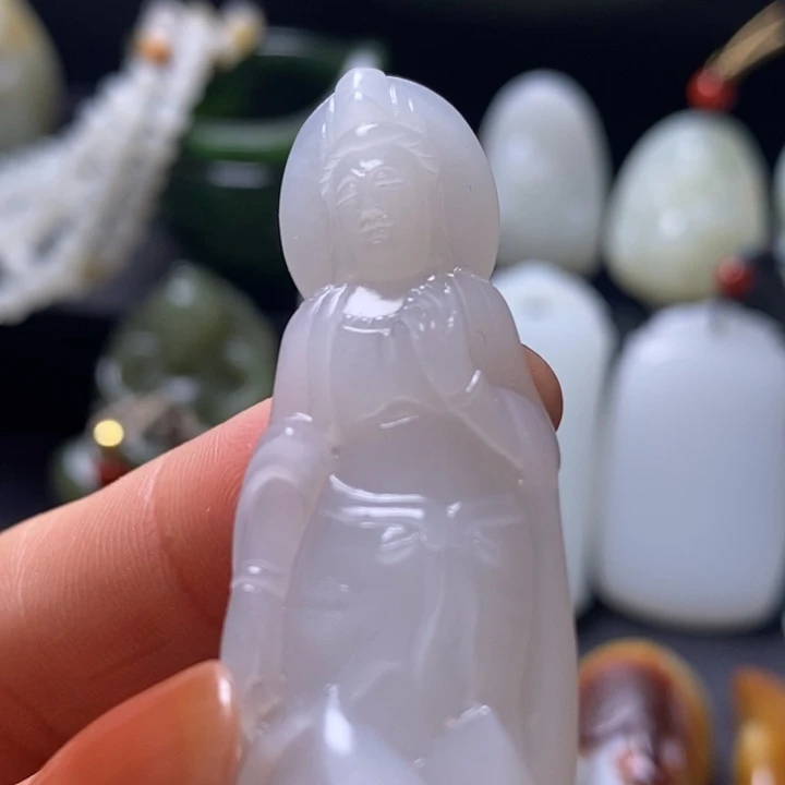 和田玉（糖玉）未镶嵌颈饰