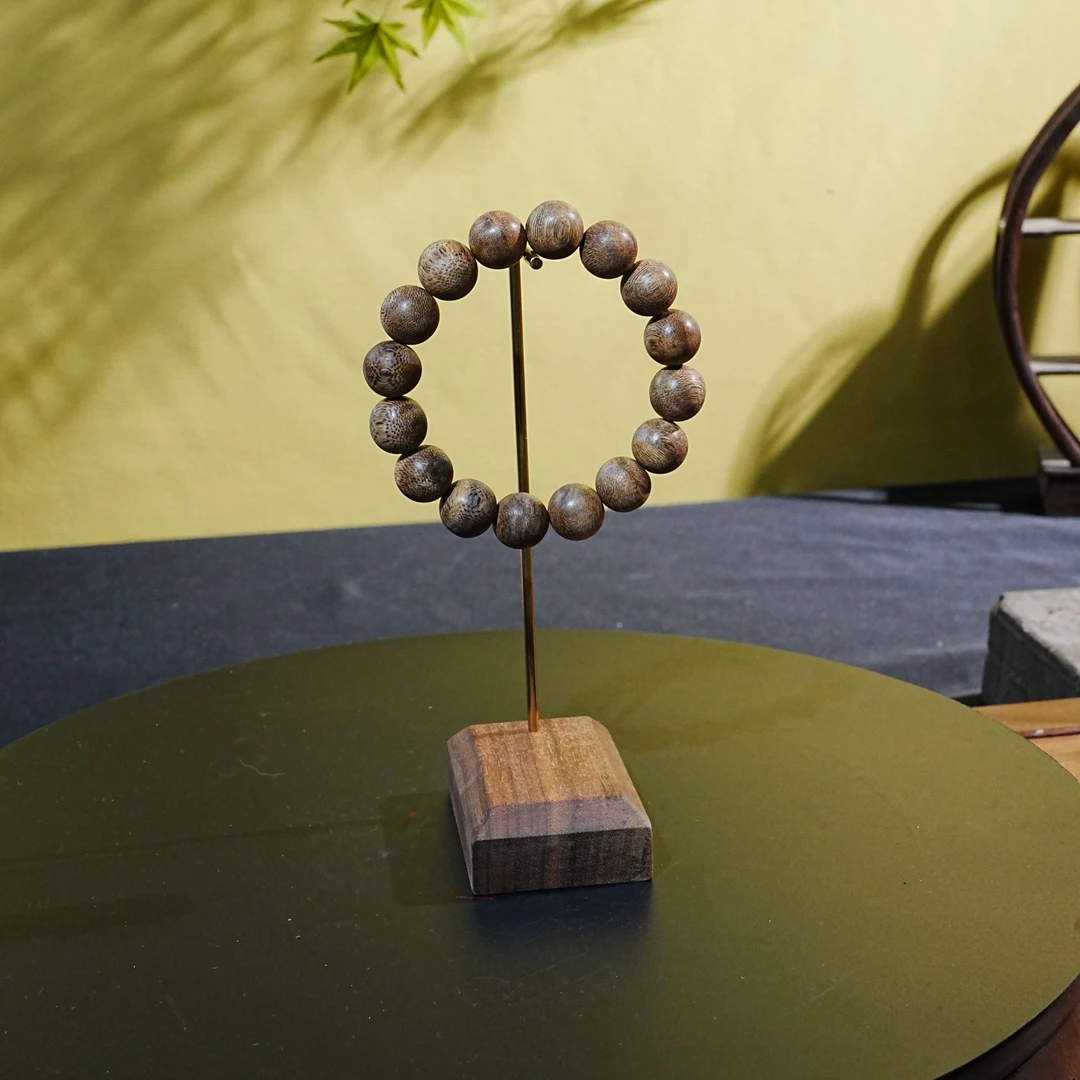 柬埔寨菩萨棋沉香手串 1.43cm 17.08g 250911003 F