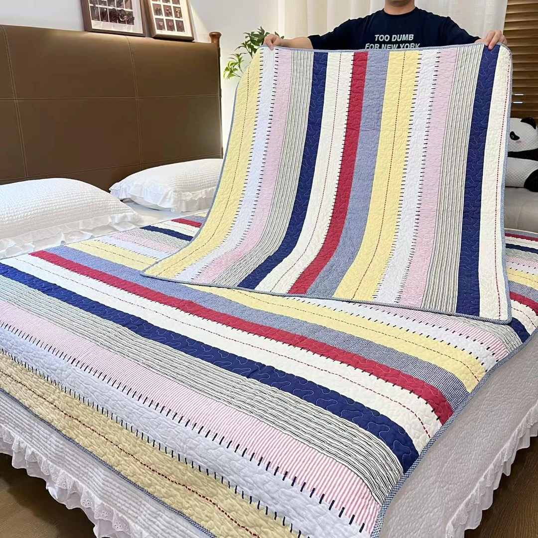彩条斜纹棉绗缝夹棉床盖可铺可盖