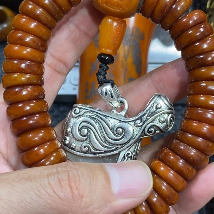 滴血莲花菩提吊坠