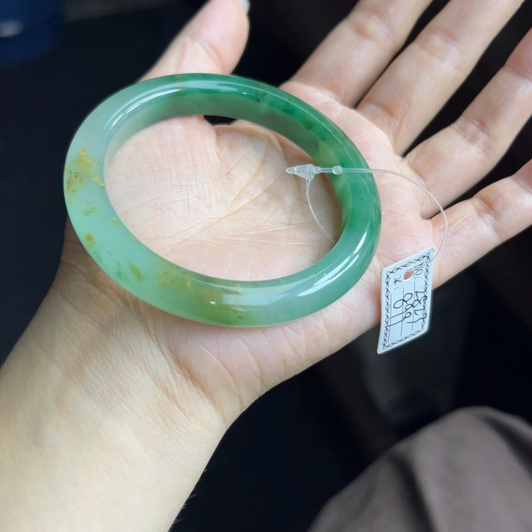 医***者石英质玉手镯未镶嵌非洲翠57
