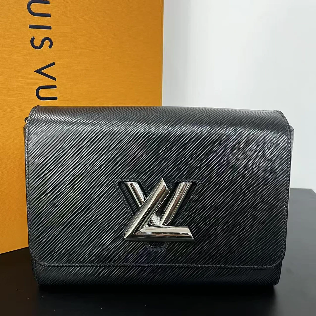 95新 LouisVuitton/路易威登 95新/twist woc/单肩包/JM25121307