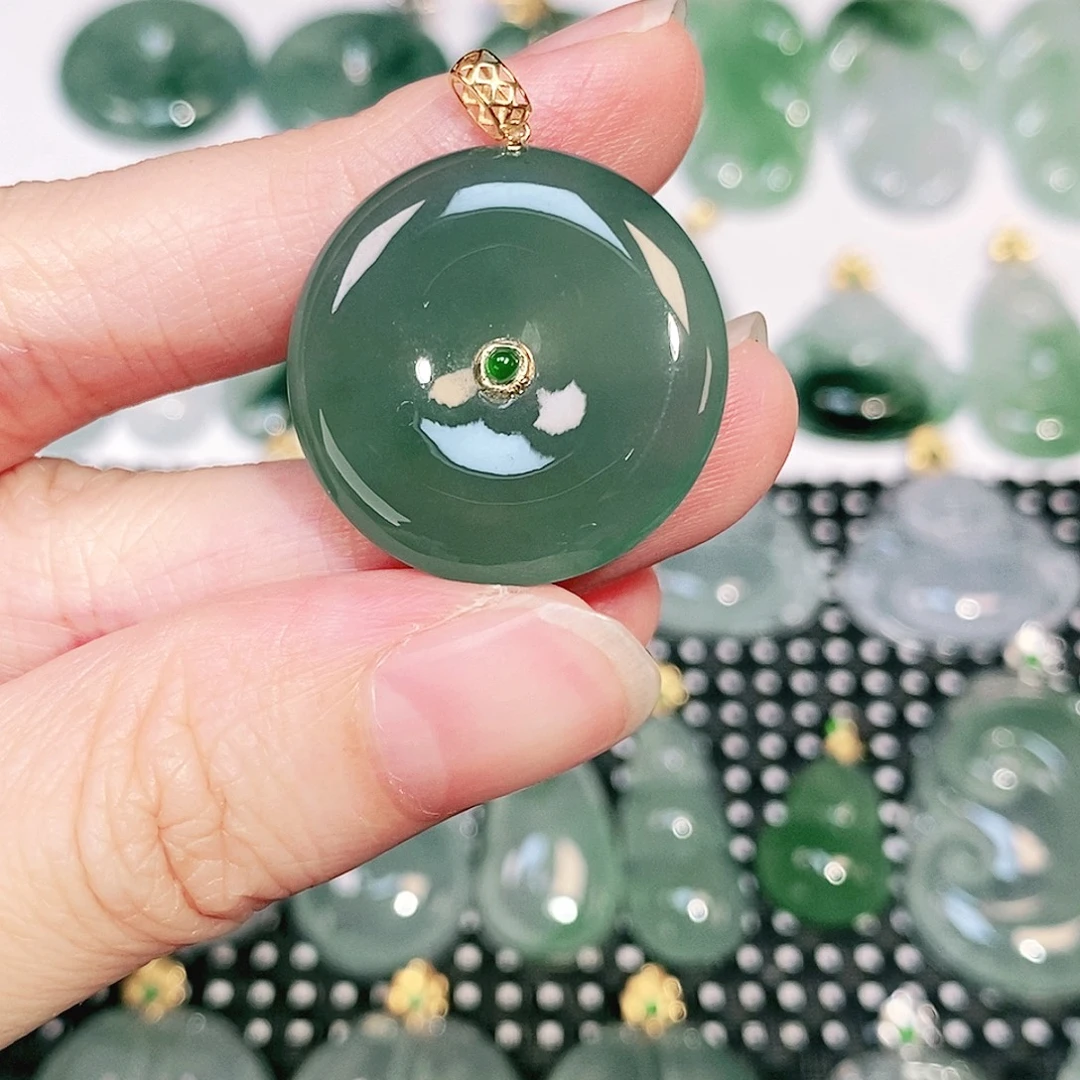 翡翠18K金镶嵌吊坠(不含链)