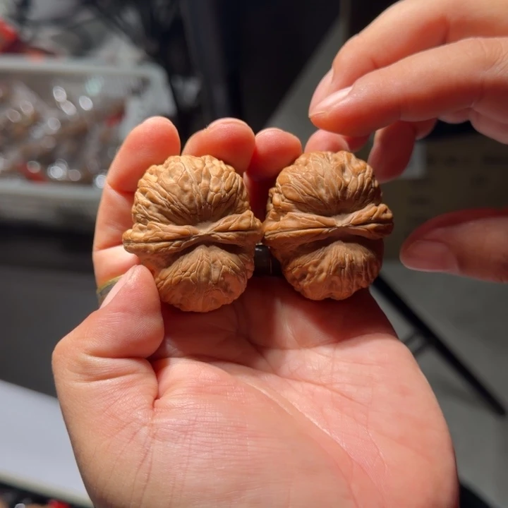 把件文玩核桃512号44mm全品平谷元宝