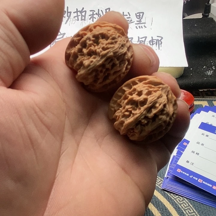 K***x大叶紫檀（黑酸枝木类）