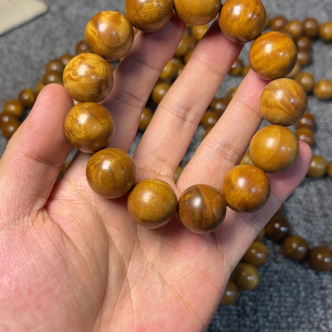 手串/手链楠木（金丝楠）1.8黄金底68