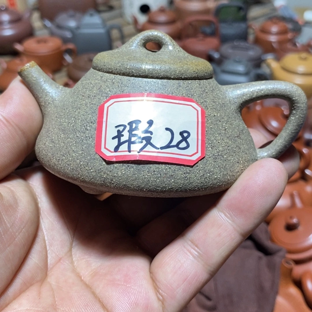 紫砂茶壶欢迎各位光临惠顾