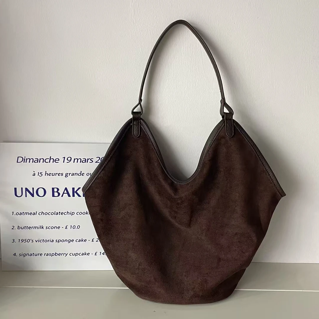 竹笋喵喵 复古简约大容量绒面托特包女2025秋冬慵懒风通勤单肩包