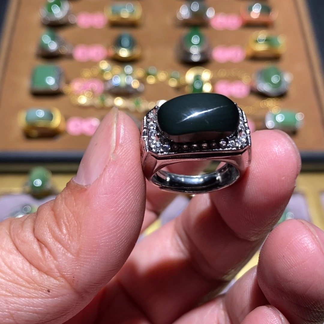 和田玉（碧玉）戒指未镶嵌