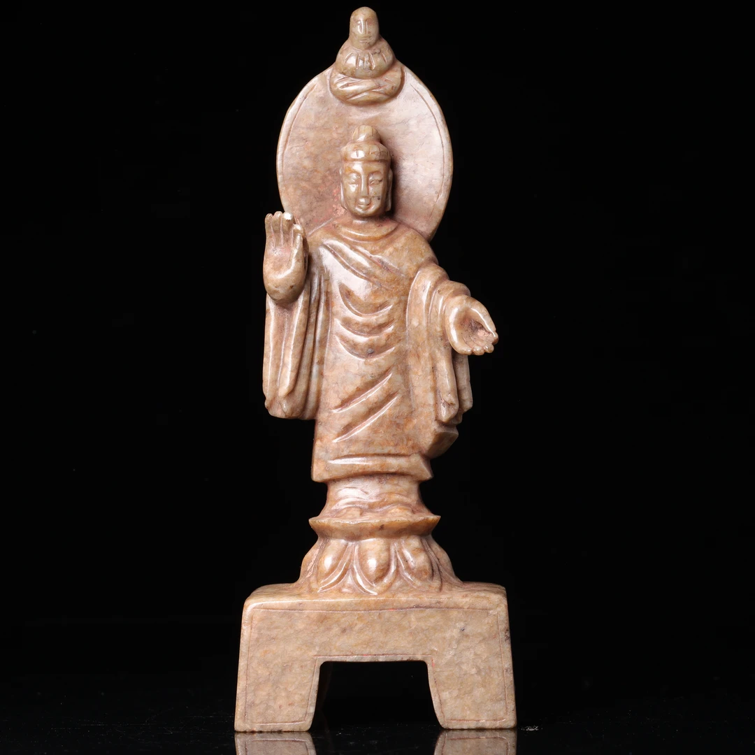 明代和田玉佛造像