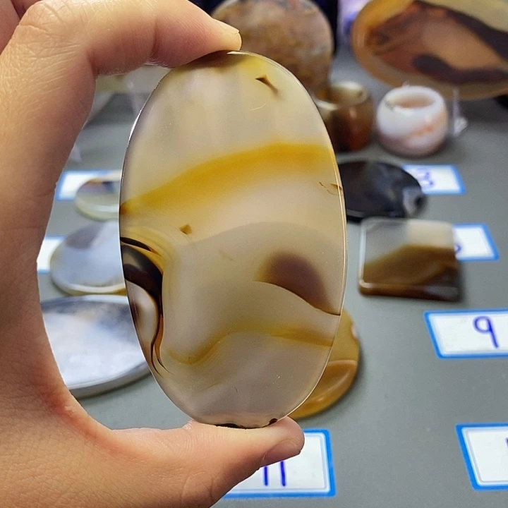 玛瑙/玉髓未镶嵌珠宝半成品8