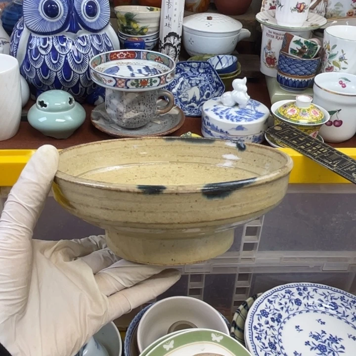 他家瓷器真美…开播了