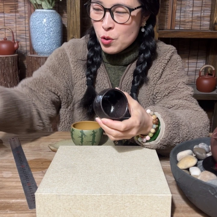 紫砂茶叶盒器型不一样374444444444