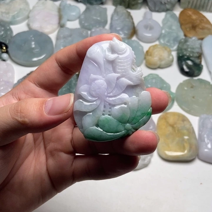颈饰未镶嵌翡翠荷花鱼38