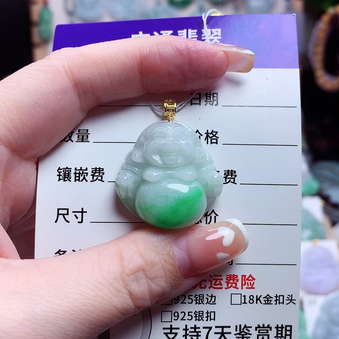 翡翠18K金镶嵌颈饰A*施佛公