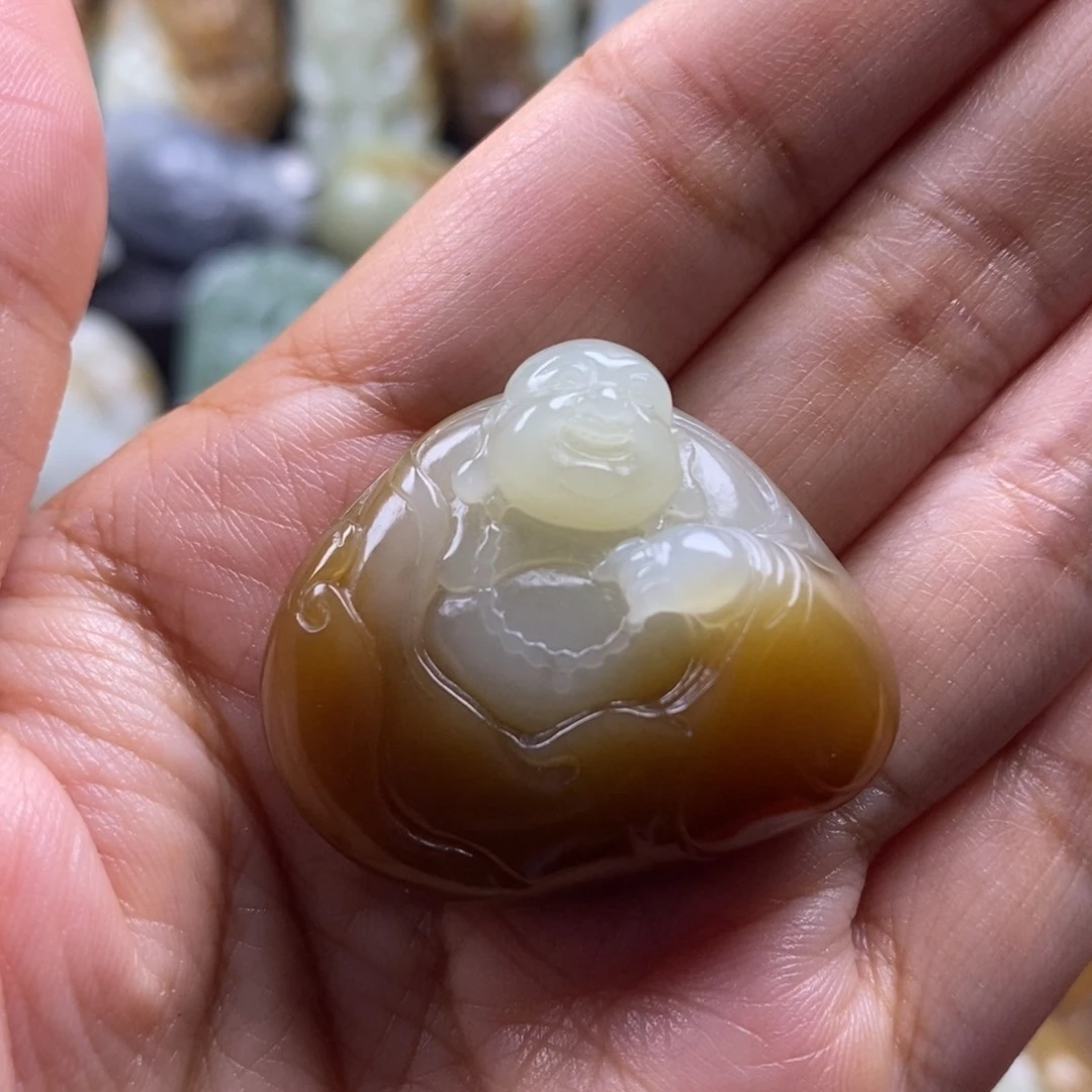 吊坠(不含链)未镶嵌和田玉（糖玉）