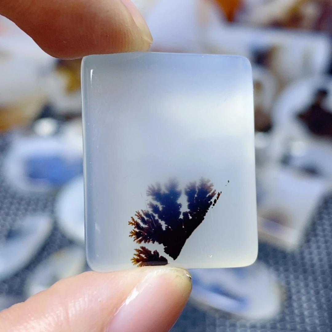 玛瑙/玉髓未镶嵌珠宝半成品