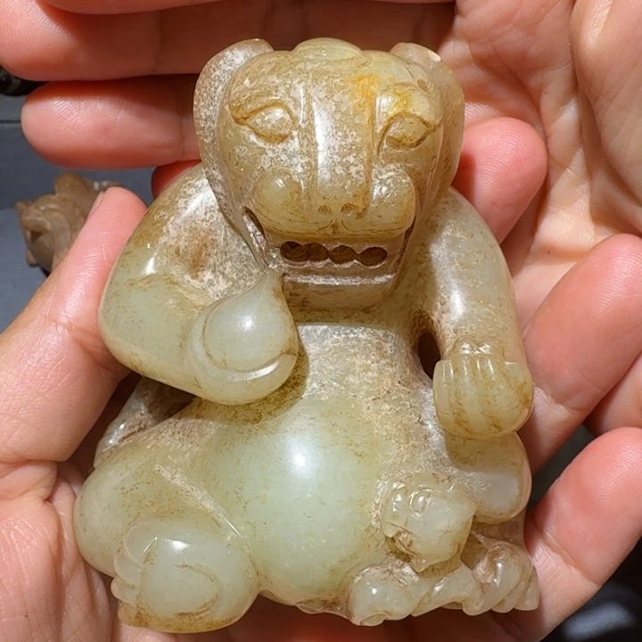 爱***者和田玉未镶嵌挂件