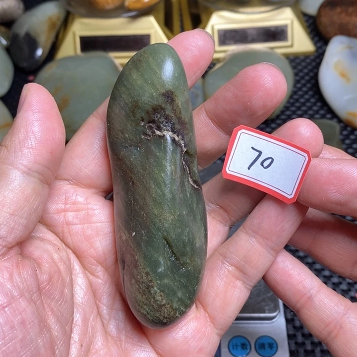 未镶嵌和田玉把件70