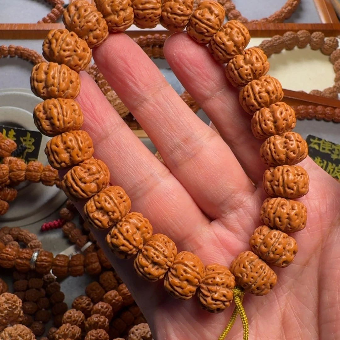 吊坠金刚菩提鹏*.14.5极航母飞碟