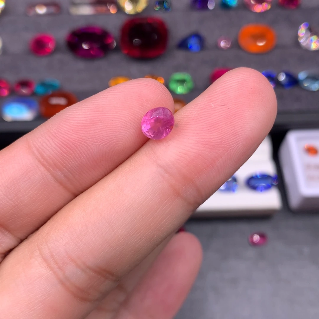 尖晶石裸石未镶嵌