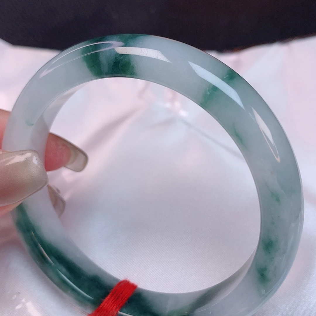 翡翠手镯未镶嵌59 翡翠手镯