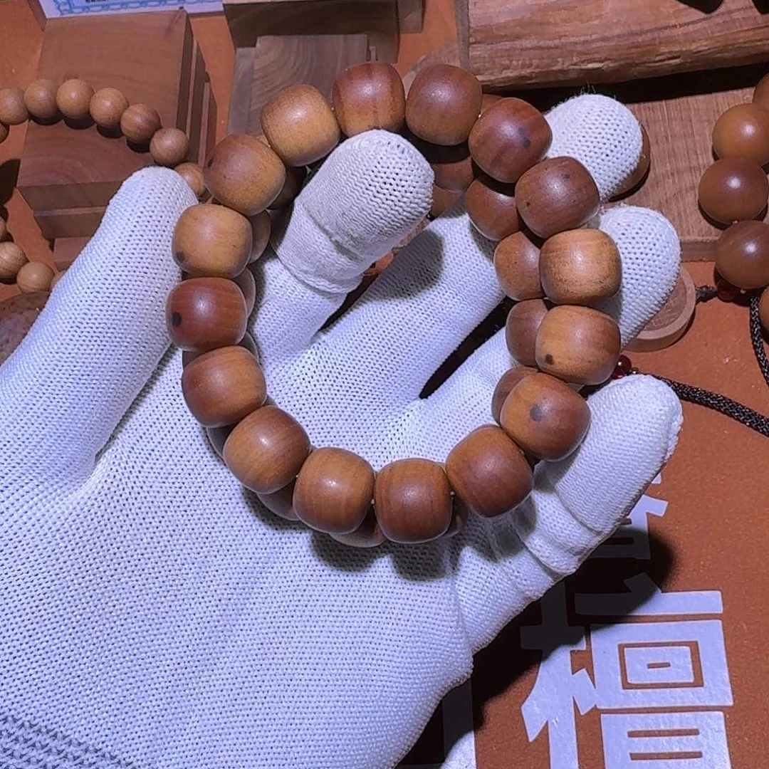 檀香木1314×16颗黑肉横纹沉水瑕疵款