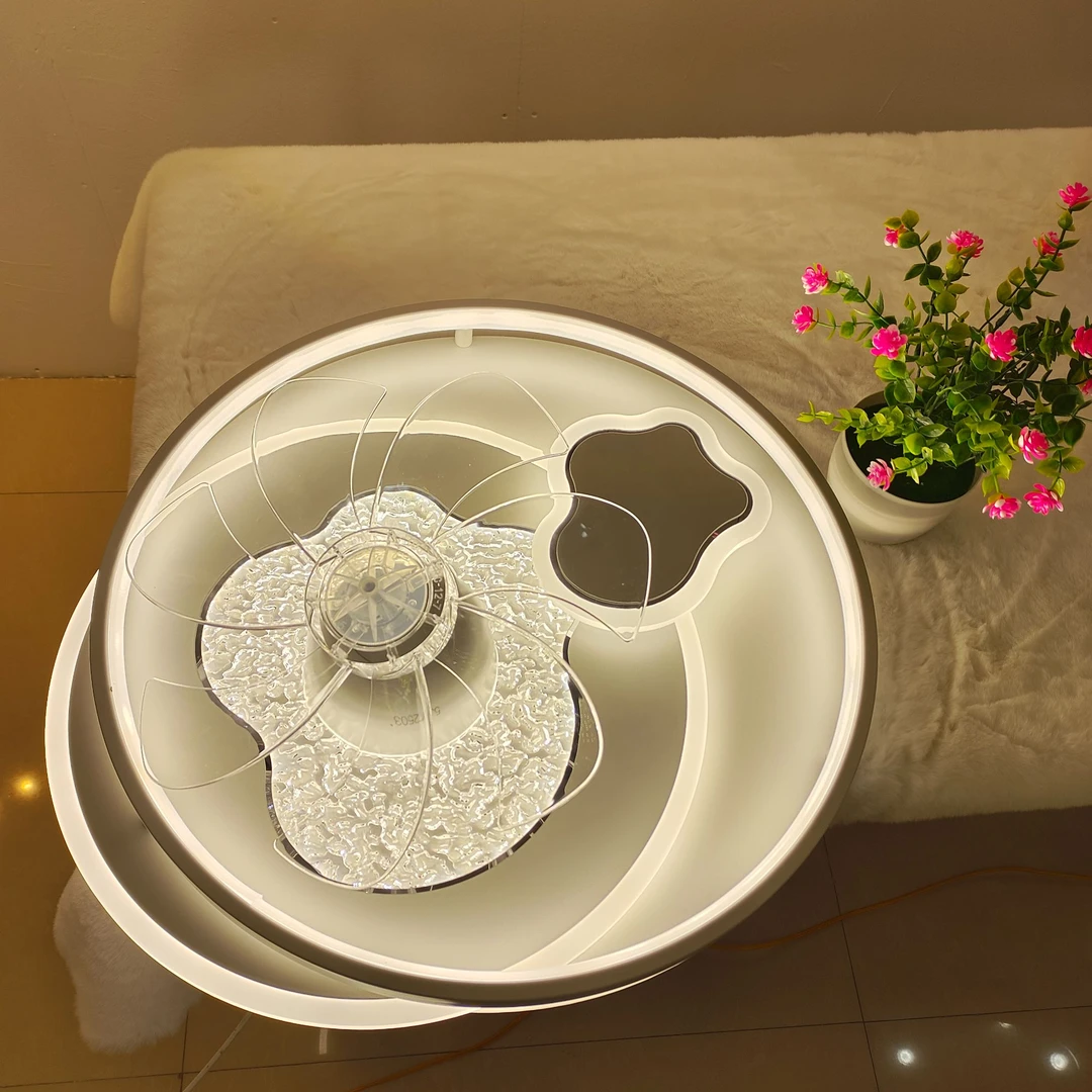 吸顶风扇全光谱护眼卧室吸顶风扇灯2025年新款餐厅灯电风扇一体