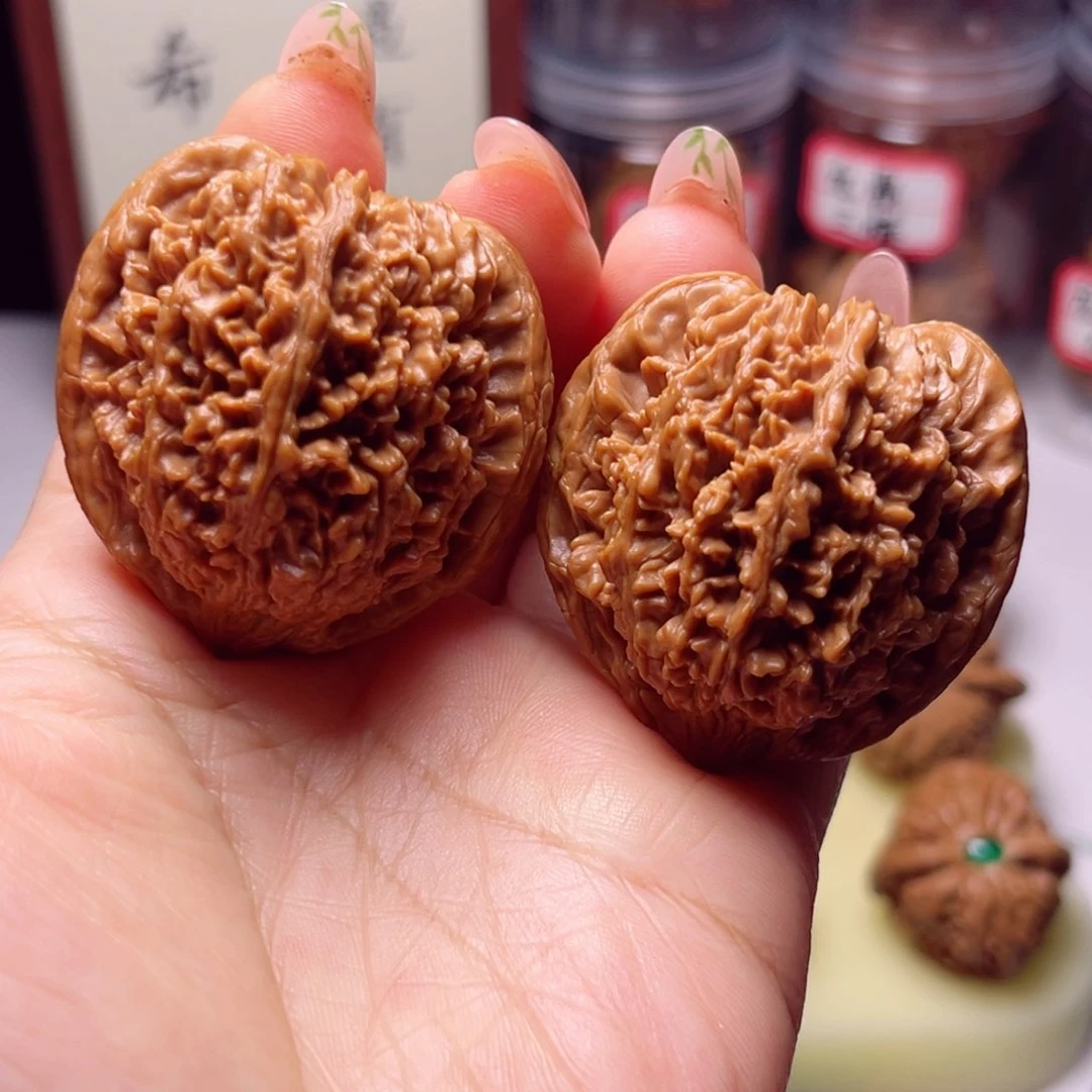 文玩核桃吊坠42尺全品满天下