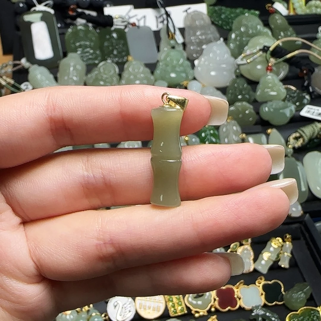 颈饰银S925镶嵌和田玉