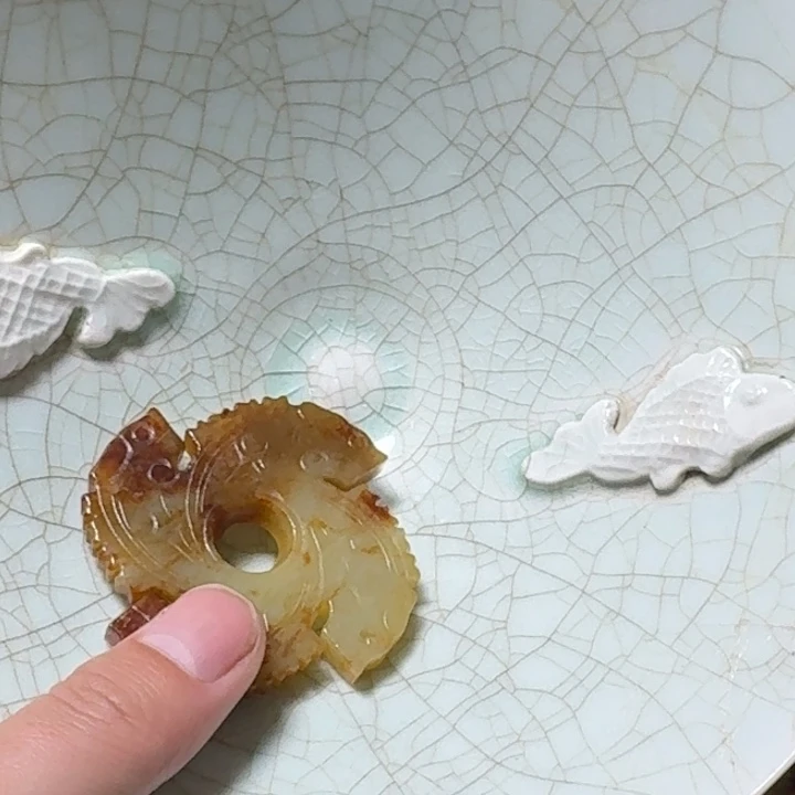 江***湘瓷片双鱼青瓷开片大碗