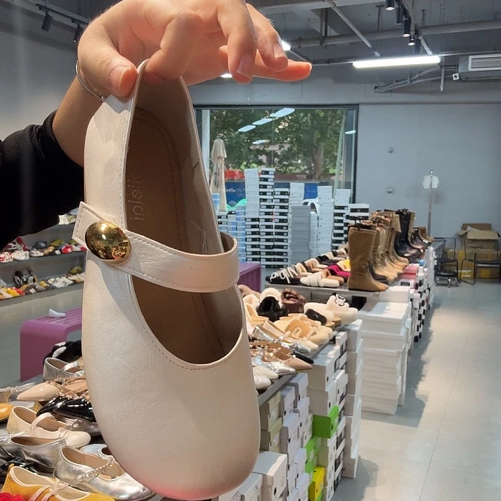 鱼嘴鞋37码白色小单鞋