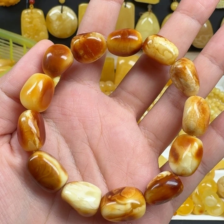蜜蜡未镶嵌珠宝奇石