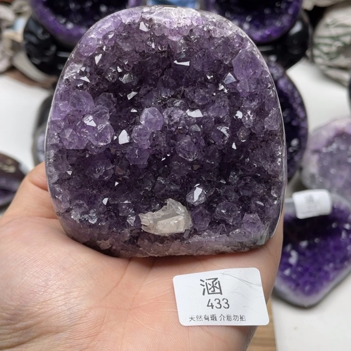 未镶嵌大型摆件（非配饰）紫晶