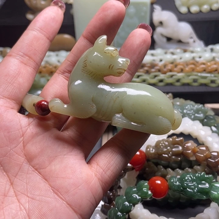 颈饰未镶嵌和田玉好*