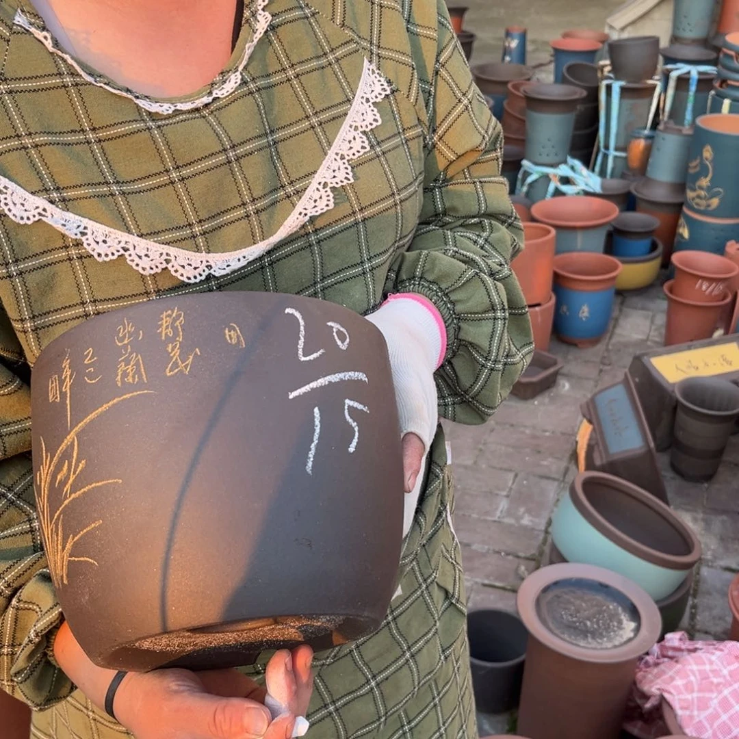 紫砂花盆紫砂花盆